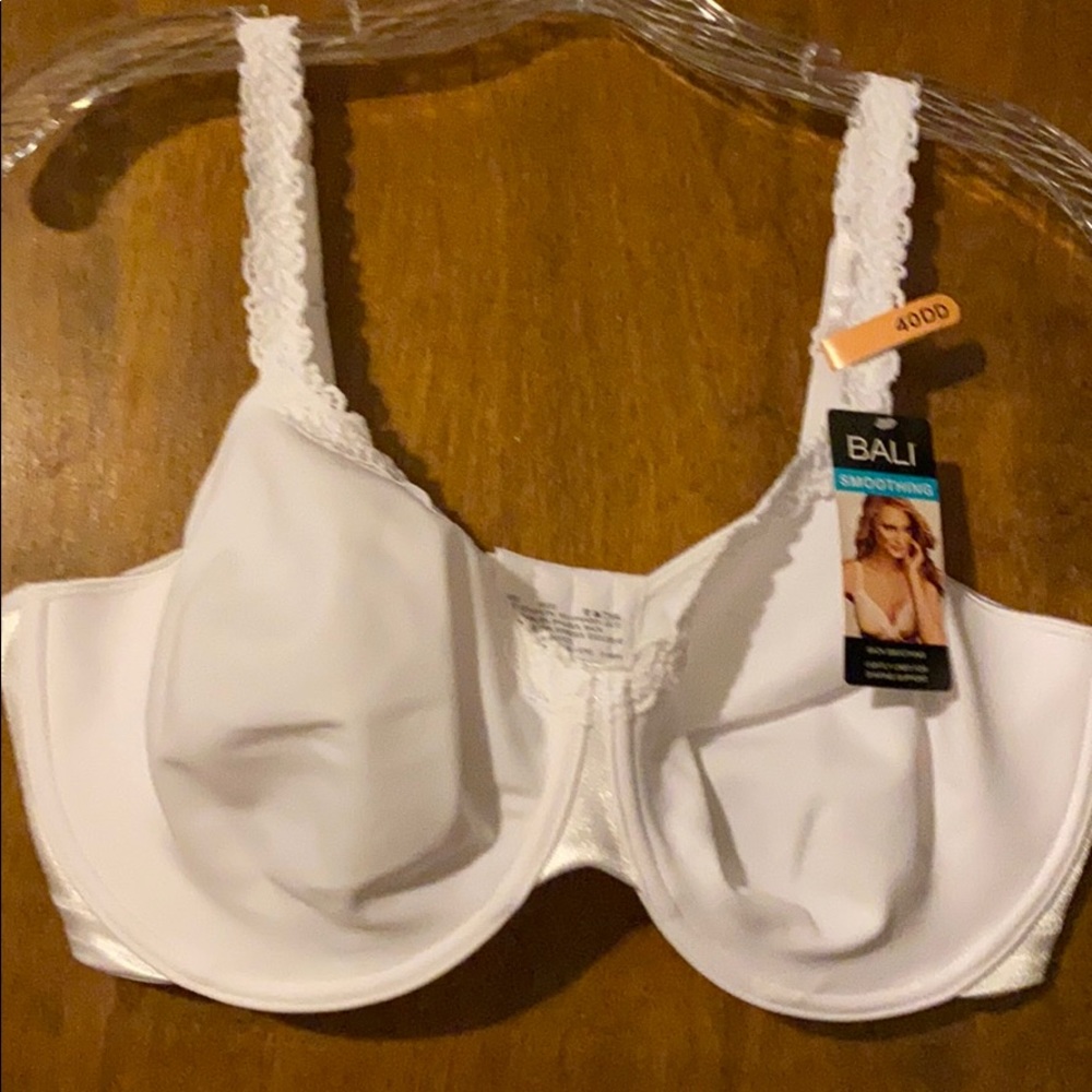 Bali Back Smoothing White Bra 40 DD